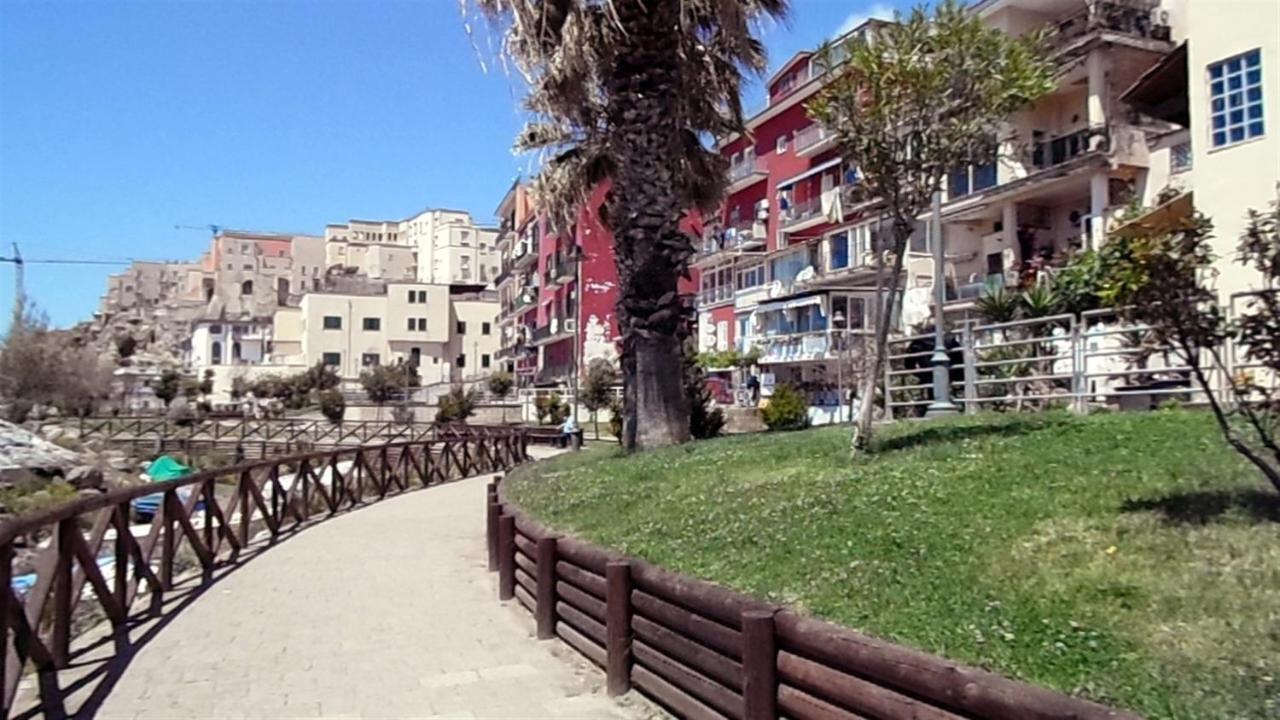 Appartamento Valerio's Flat Pozzuoli Esterno foto